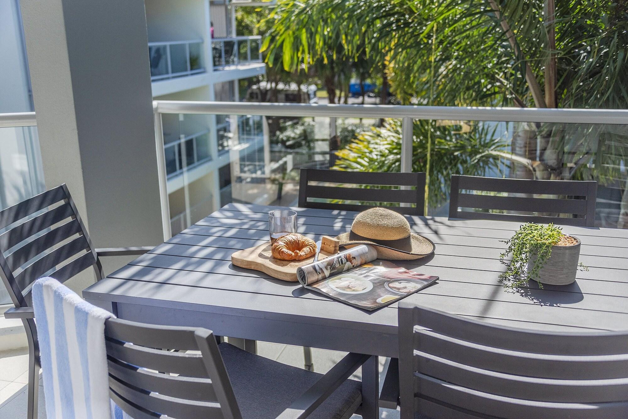 Coolum At The Beach Aparthotel Coolum Beach Exterior foto