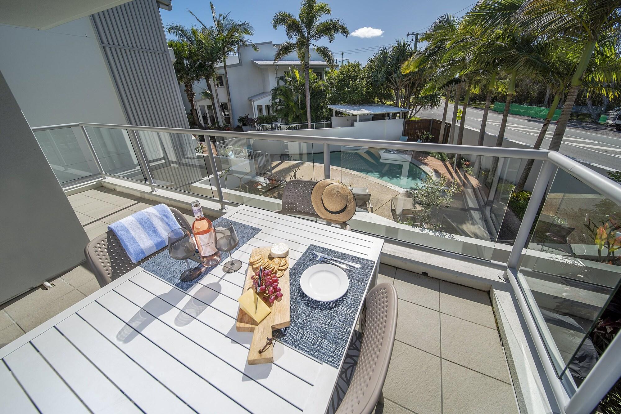 Coolum At The Beach Aparthotel Coolum Beach Exterior foto